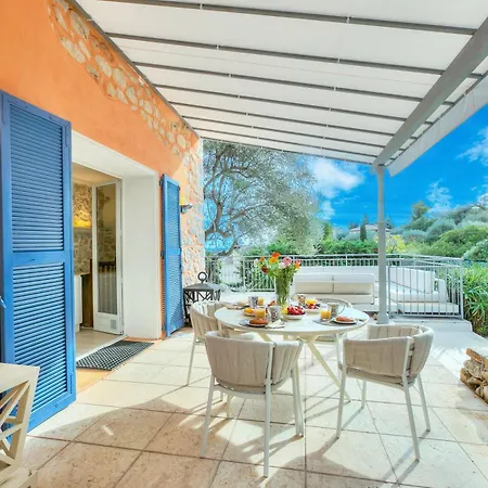 Villa Marinella, Style History Serenity