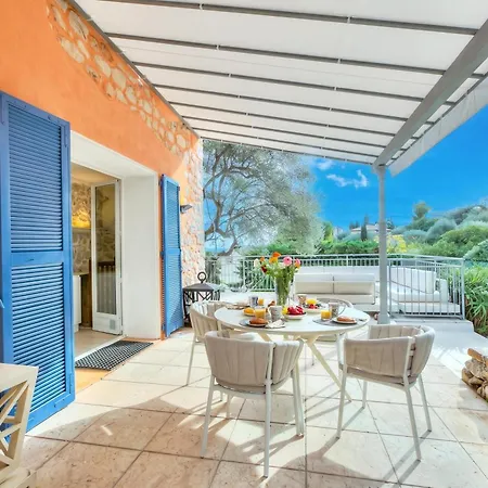 Marinella, Style History Serenity Vila *