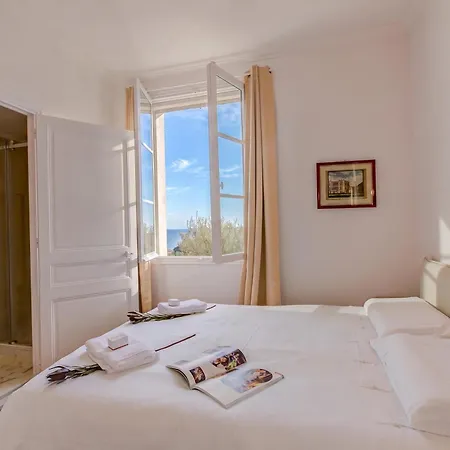 Vila Marinella, Style History Serenity Roquebrune-Cap-Martin