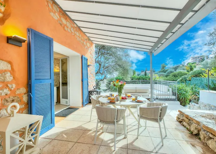 Villa Marinella, Style History Serenity